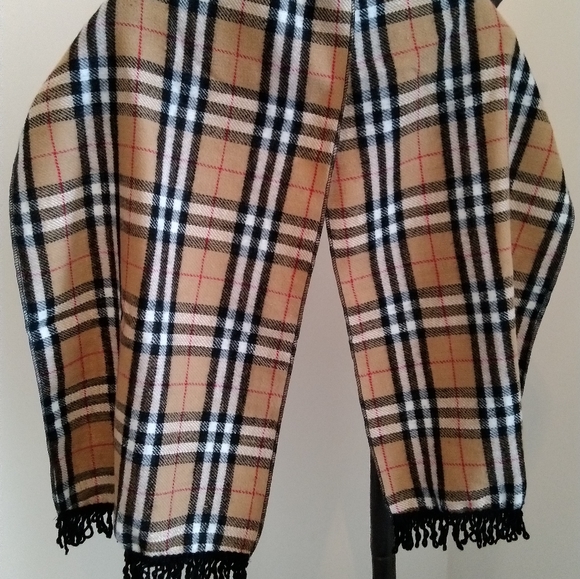 3pcs Scarfs - NWOT - Picture 3 of 4